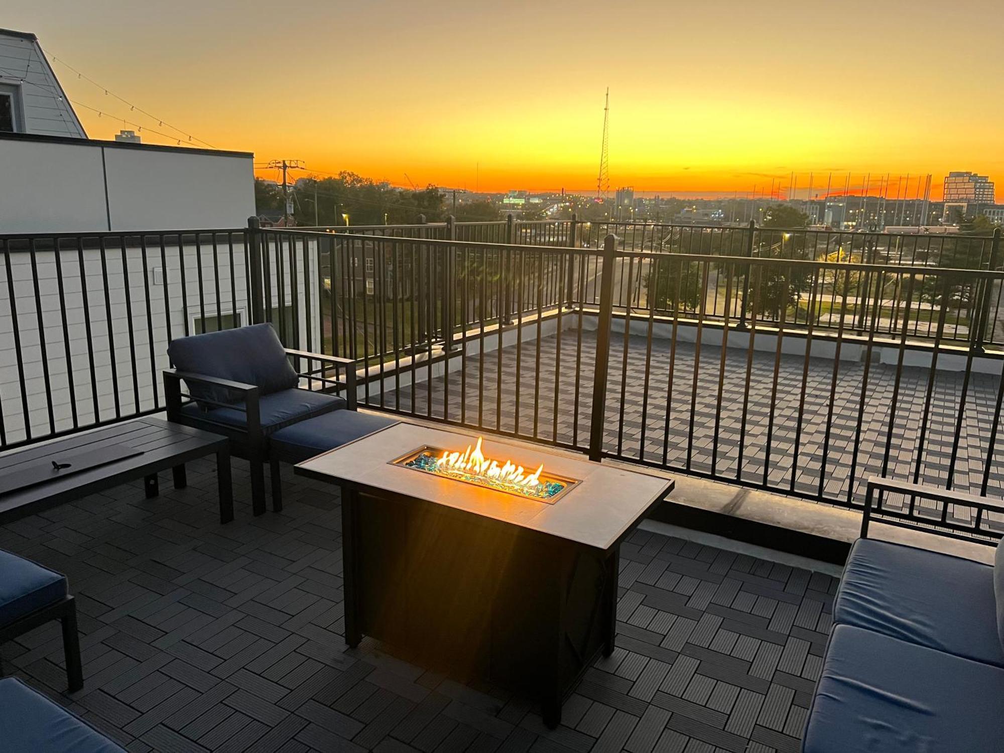 New Elevations Rooftop 5 Min To Downtown Nash Nashville Dış mekan fotoğraf